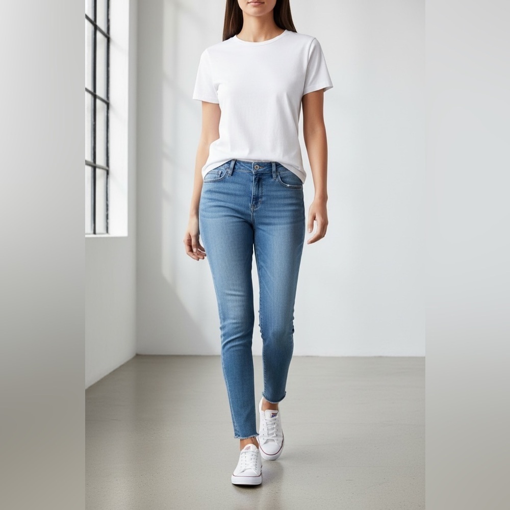 Joe’s  Jeans Wheaton High Rise Skinny Ankle Raw Hem Waist 27